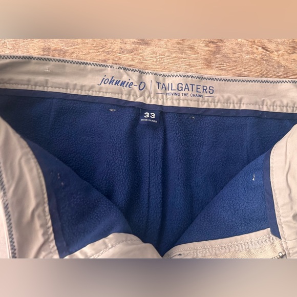 JOHNNIE-O Men’s Khaki Tailgater Shorts size 33 - Picture 3 of 4